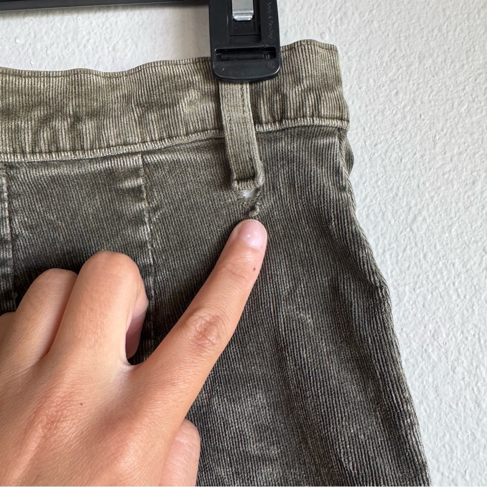 FDJ French Dressing Jeanswear Vintage Olive Green Corduroy Shacket and Pant Set - Picture 10 of 11